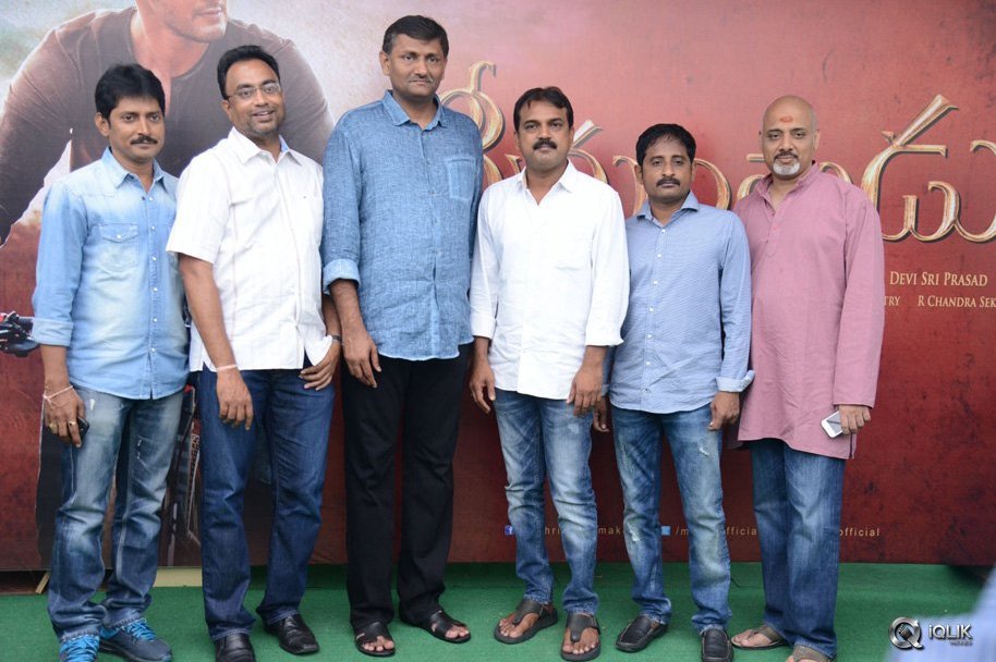 Srimanthudu-Movie-Press-Meet